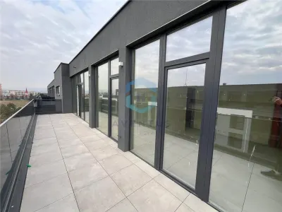 Penthouse Gheorgheni Baza sportiva 3 Camere - foto 3