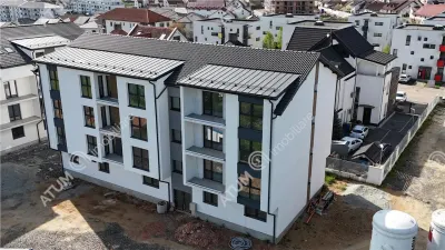 De vanzare apartament cu 2 camere decomandate si balcon etaj 1 zona Semaforului Sibiu - foto 3