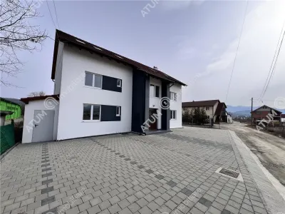 De inchiriat spatiu birouri compus din 6 camere situat in localitatea Talmaciu/Sibiu - foto 5
