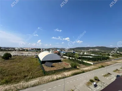 De vanzare apartament cu 2 camere terasa 40 mp si 2 locuri de parcare situat in zona Vasile Aaron din Sibiu - foto 12