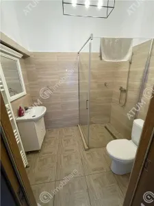 De vanzare apartament cu 2 camere decomandate in zona ultracentrala din Sibiu - foto 14