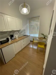 De vanzare apartament cu 2 camere decomandate in zona ultracentrala din Sibiu - foto 10