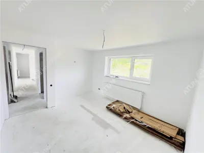 Casa individuala de vanzare 4 camere 2 bai si terasa pe teren 1170 mp in Cisnadioara - foto 17