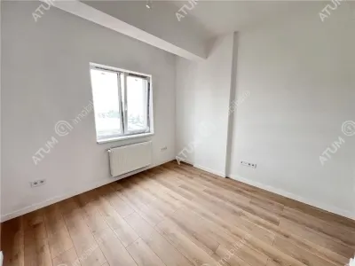 Comision 0! Apartament cu 3 camere decomandate 84 mp debara si balcon de vanzare in zona Rahovei din Sibiu - foto 4