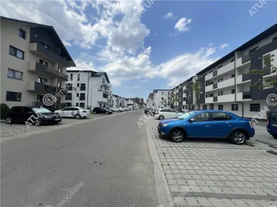 De vanzare apartament cu 2 camere decomandate si loc de parcare zona Doamna Stanca - foto 15