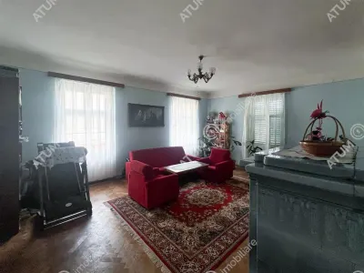 De vanzare apartament cu 4 camere la etajul 1 in zona Centrului Istoric din Sibiu - foto 2