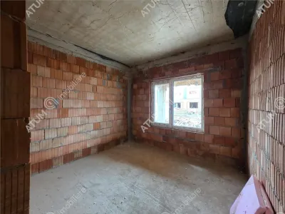 Casa cu 4 camere decomandate pe un singur nivel cu teren de 500 mp de vanzare in Selimbar din Sibiu - foto 8