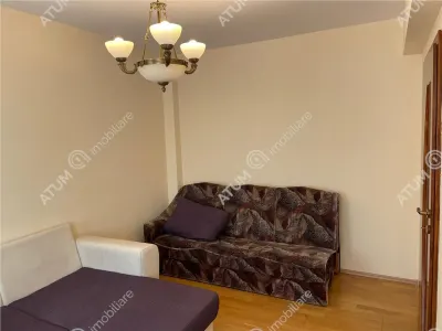 De inchiriat apartament cu 4 camere balcon si loc de parcare situat in zona Strand din Sibiu - foto 6