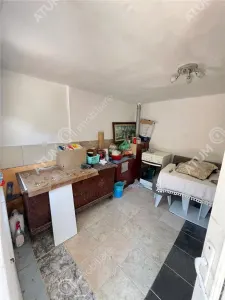 Casa individuala de inchiriat cu 3 camere 3 bucatarii pivnita situata in localitatea Poplaca din Sibiu - foto 15