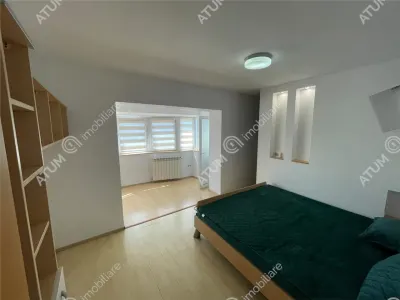 De inchiriat apartament cu 3 camere decomandate si 2 balcoane amplasat la etaj intermediar 1 in zona centrala din Sibiu - foto 4