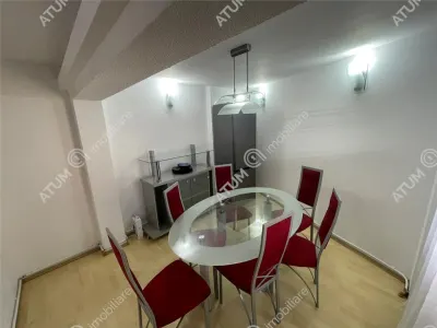 De inchiriat apartament cu 3 camere decomandate si 2 balcoane amplasat la etaj intermediar 1 in zona centrala din Sibiu - foto 10
