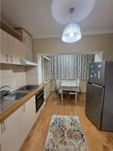 De inchiriat apartament cu 3 camere decomandate 2 balcoane si loc parcare situat in zona Tilisca din Sibiu - foto 8