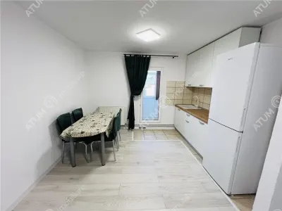 De vanzare apartament cu 2 camere decomandate balcon si pivnita zona Strand din Sibiu - foto 9