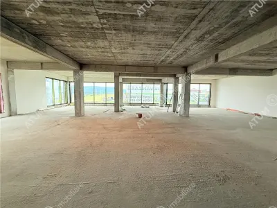 Spatiu comercial si birouri de vanzare in Sibiu 1230 mp utili zona Shopping City Sibiu - foto 11