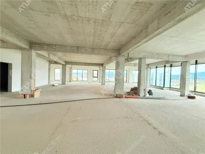 Spatiu comercial si birouri de vanzare in Sibiu 1230 mp utili zona Shopping City Sibiu - foto 4