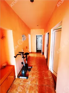 De vanzare casa si hale industriale - 475 mp utili in Cisnadie langa Sibiu - foto 18