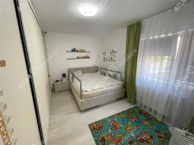 De vanzare apartament cu 2 camere decomandate si loc parcare in Selimbar Sibiu - foto 3