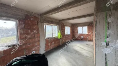 Casa individuala de vanzare 120 mp utili 300 mp teren Sura Mica - foto 8