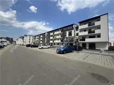 De vanzare apartament cu 2 camere decomandate la etajul 2 zona Doamna Stanca - foto 1
