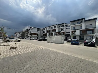 De vanzare apartament cu 2 camere decomandate la etajul 2 zona Doamna Stanca - foto 9