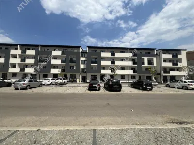 De vanzare apartament cu 2 camere decomandate la etajul 2 zona Doamna Stanca - foto 10
