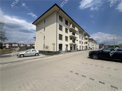 De vanzare apartament cu 3 camere 2 bai si 2 balcoane la etajul 1 zona Doamna Stanca - foto 16