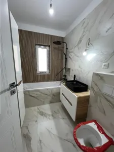 De vanzare apartament cu 3 camere 2 bai si 2 balcoane la etajul 1 zona Doamna Stanca - foto 10