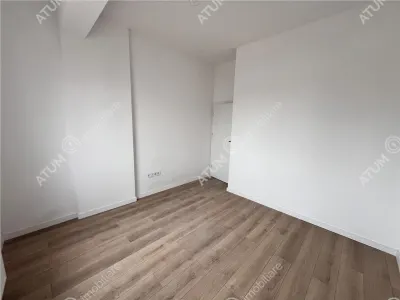 Apartament cu 3 camere decomandate 2 bai si 2 balcoane de vanzare in Sibiu zona Rahovei - foto 21