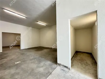 Spatiu comercial de vanzare de 380 mp utili in zona Terezian din Sibiu - foto 14