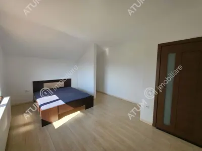 De vanzare casa individuala cu 5 camere terasa si vedere la Muntii Fagaras in cartier Bavaria Sibiu - foto 13