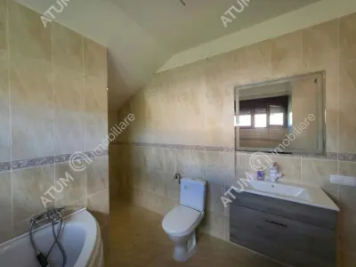 De vanzare casa individuala cu 5 camere terasa si vedere la Muntii Fagaras in cartier Bavaria Sibiu - foto 19