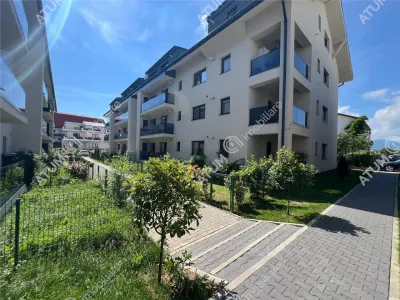 Apartament de vanzare cu 2 camere decomandate balcon si parcare zona Mihai Viteazul din Selimbar - foto 11