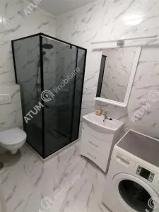 Apartament de vanzare cu 2 camere decomandate balcon si parcare zona Mihai Viteazul din Selimbar - foto 7