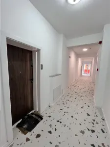 Apartament cu 2 camere decomandate 64 mp si 2 balcoane de vanzare in zona Rahovei din Sibiu - foto 8