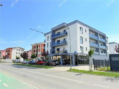 De vanzare apartament finisat la cheie cu 3 camere decomandate 2 bai si 2 balcoane in Selimbar - foto 16