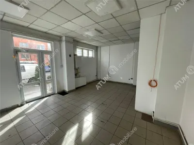 De inchiriat spatiu comercial cu vad stradal si vitrina in zona Mihai Viteazu din Sibiu - foto 13