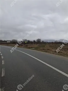 Teren intravilan de vanzare de 2679 mp in Porumbacu de Sus din Sibiu - foto 2