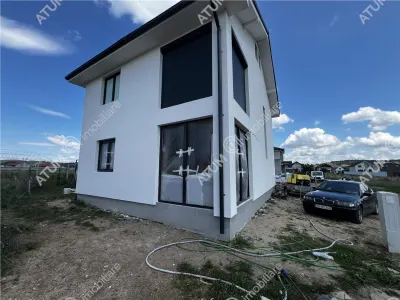 De vanzare casa individuala cu 4 camere si teren de 310 mp in Cristian zona Serelor - foto 1