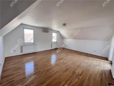 De vanzare casa individuala cu 6 camere si teren de 715 mp situata in Talmaciu/ Sibiu - foto 11