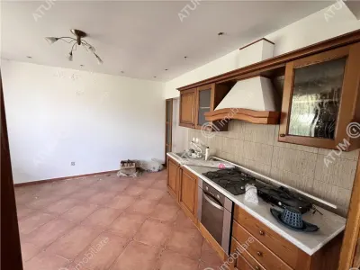 De vanzare casa individuala cu 6 camere si teren de 715 mp situata in Talmaciu/ Sibiu - foto 5