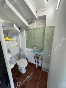 Spatiu comercial cu acces din strada de inchiriat in zona Calea Dumbravii din Sibiu - foto 8