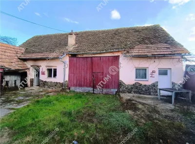 De vanzare casa cu 4 camere si 1650 mp teren in Porumbacu de Jos jud Sibiu - foto 16
