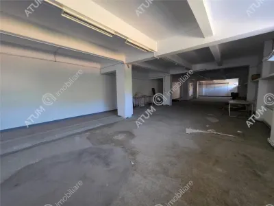 De inchiriat spatiu comercial generos potrivit pentru afaceri in zona Centrala Sibiu - foto 3
