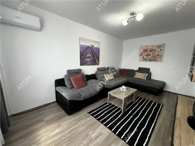 De vanzare apartament renovat cu 3 camere de 71 mp la etaj interemdiar zona Vasile Aaron din Sibiu - foto 2