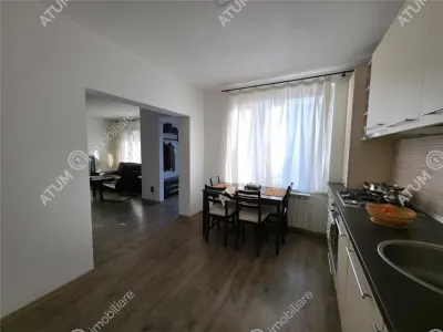 De vanzare casa spatioasa cu 3 camere si curte proprie in zona Turnisor in Sibiu - foto 12