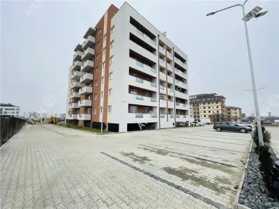 De vanzare apartament cu 3 camere decomandate cu 2 balcoane si loc de parcare in zona Calea Surii Mici - foto 15