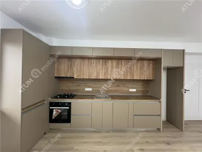 De vanzare apartament cu 3 camere decomandate cu 2 balcoane si loc de parcare in zona Calea Surii Mici - foto 10