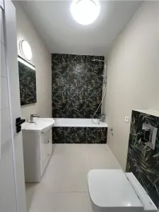 De vanzare apartament de 3 camere decomandate cu 2 bai si loc de parcare in zona Calea Surii Mici - foto 17