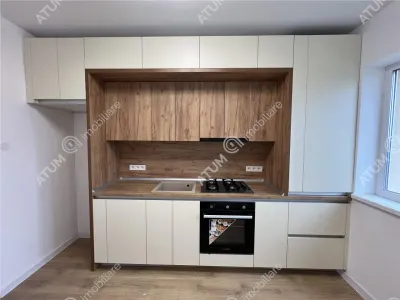 De vanzare apartament de 3 camere decomandate cu 2 bai si loc de parcare in zona Calea Surii Mici - foto 10