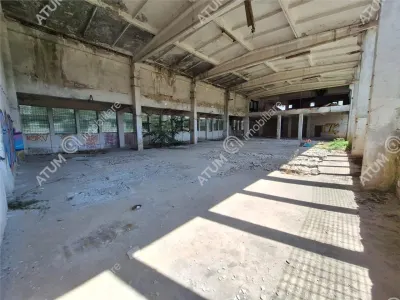 De vanzare spatiu cu suprafata de 500 mp amplasat pe teren de 1159 mp in zona Strand din Sibiu - foto 2